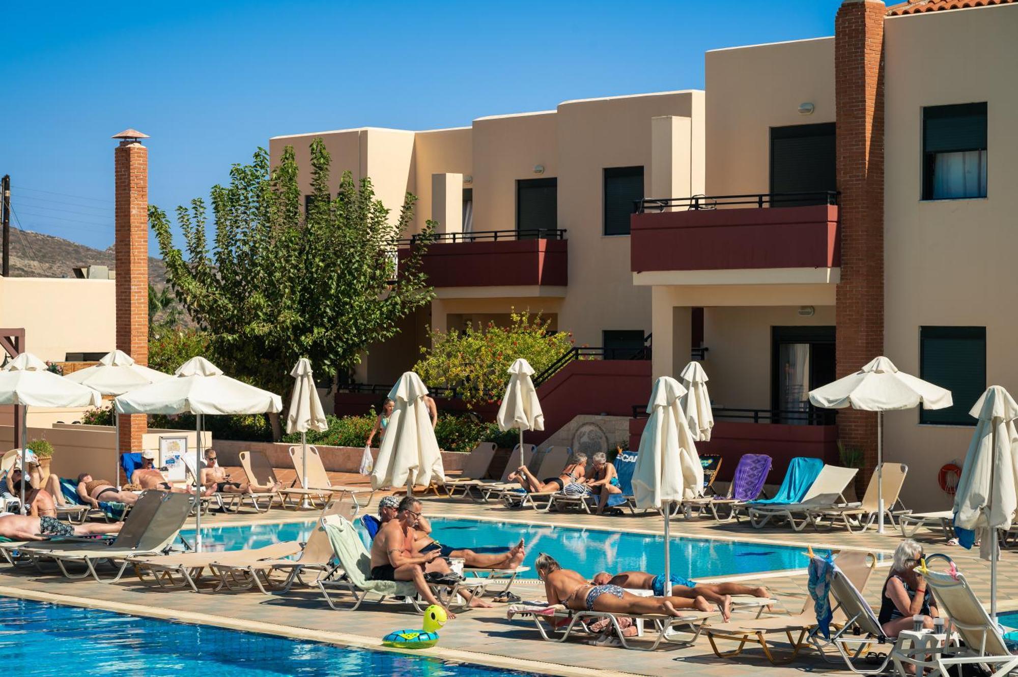Kambos Village Agia Marina Esterno foto